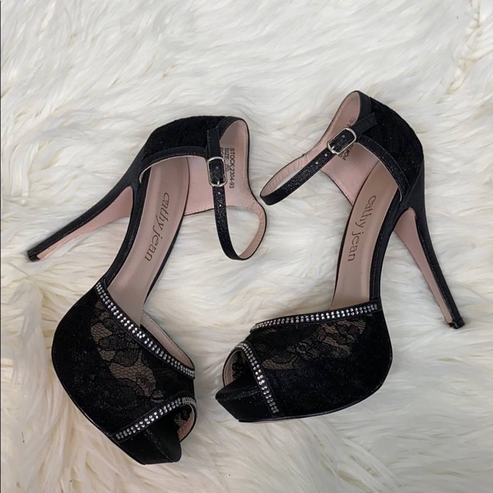 Cathy Jean Sexy Lace & Rhinestone Heels 7.5